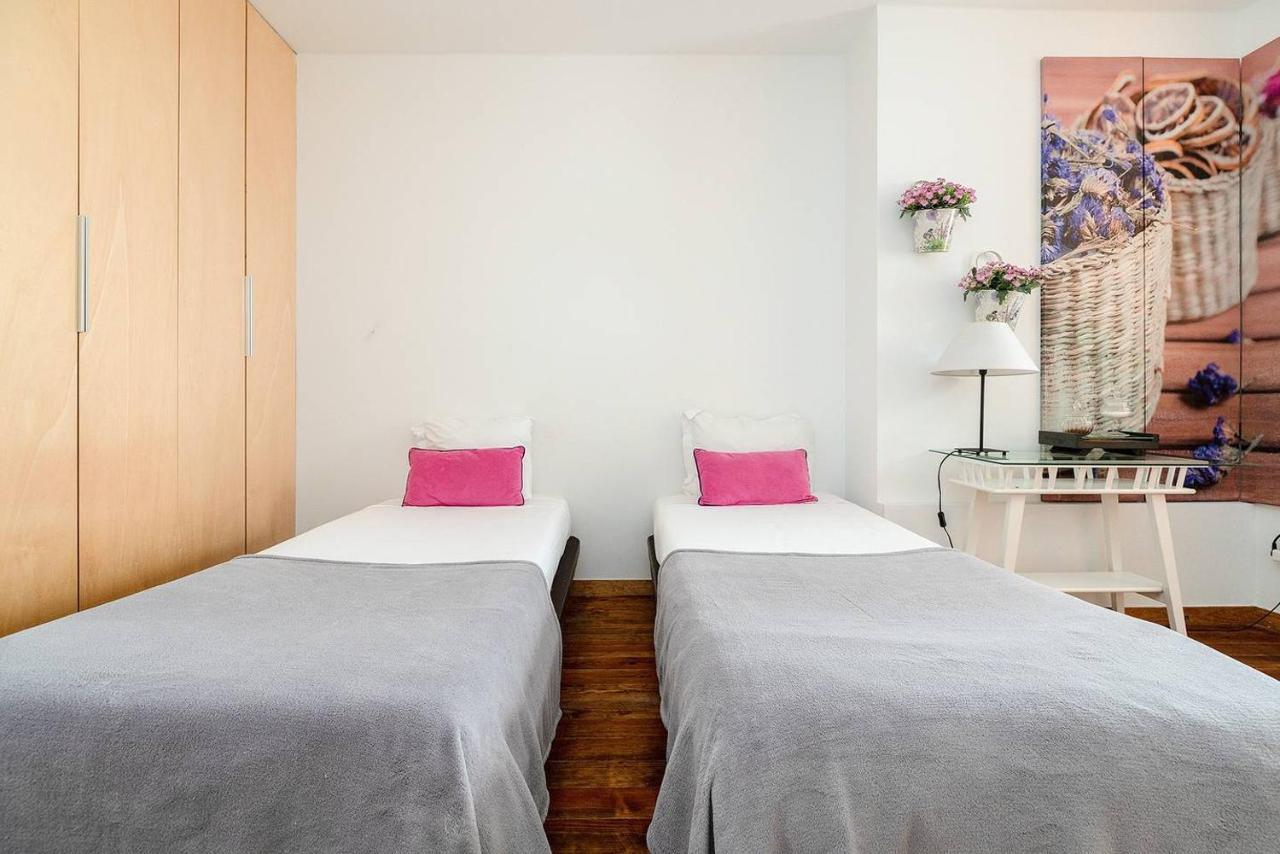 Renovated Apartments In Central Lisbon Exterior photo
