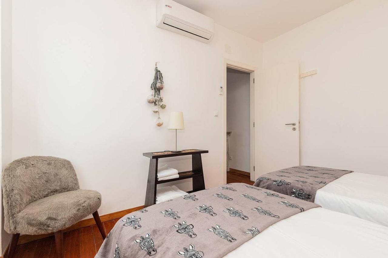 Renovated Apartments In Central Lisbon Exterior photo