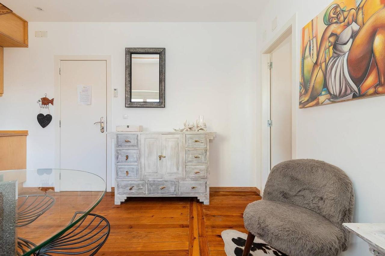 Renovated Apartments In Central Lisbon Exterior photo